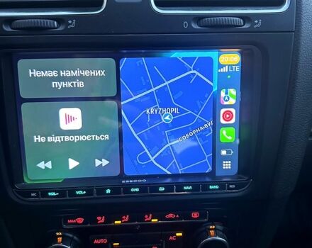 Серый Фольксваген Гольф, объемом двигателя 1.6 л и пробегом 219 тыс. км за 8000 $, фото 6 на Automoto.ua