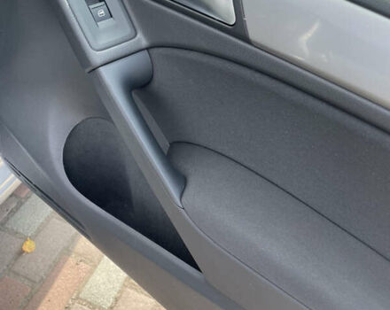 Сірий Фольксваген Гольф, об'ємом двигуна 1.39 л та пробігом 137 тис. км за 7700 $, фото 28 на Automoto.ua