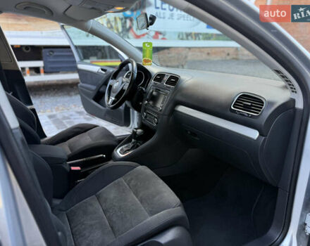 Серый Фольксваген Гольф, объемом двигателя 1.4 л и пробегом 167 тыс. км за 8500 $, фото 60 на Automoto.ua