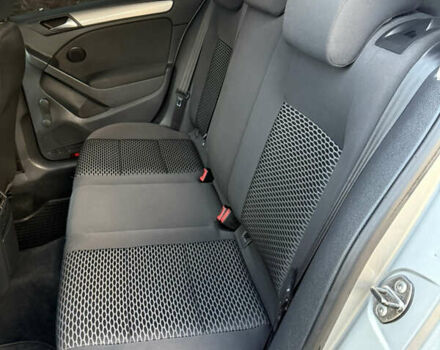 Сірий Фольксваген Гольф, об'ємом двигуна 0 л та пробігом 216 тис. км за 7350 $, фото 25 на Automoto.ua