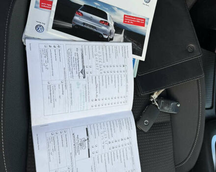 Сірий Фольксваген Гольф, об'ємом двигуна 1.39 л та пробігом 215 тис. км за 8700 $, фото 27 на Automoto.ua