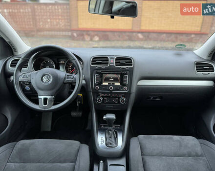 Серый Фольксваген Гольф, объемом двигателя 1.39 л и пробегом 170 тыс. км за 9150 $, фото 41 на Automoto.ua