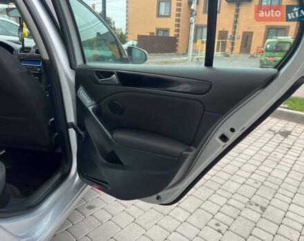 Серый Фольксваген Гольф, объемом двигателя 1.6 л и пробегом 267 тыс. км за 6650 $, фото 48 на Automoto.ua