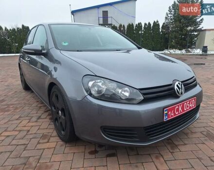 Серый Фольксваген Гольф, объемом двигателя 1.6 л и пробегом 223 тыс. км за 7650 $, фото 1 на Automoto.ua
