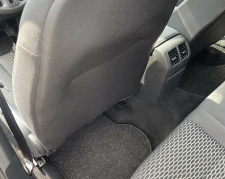 Сірий Фольксваген Гольф, об'ємом двигуна 1.39 л та пробігом 137 тис. км за 7700 $, фото 23 на Automoto.ua