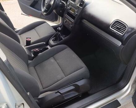 Серый Фольксваген Гольф, объемом двигателя 1.39 л и пробегом 210 тыс. км за 7150 $, фото 28 на Automoto.ua