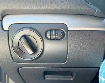 Серый Фольксваген Гольф, объемом двигателя 1.6 л и пробегом 240 тыс. км за 8600 $, фото 10 на Automoto.ua