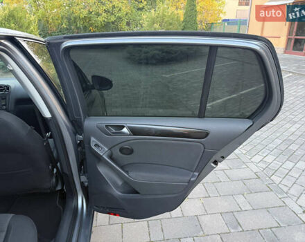 Серый Фольксваген Гольф, объемом двигателя 1.6 л и пробегом 155 тыс. км за 8450 $, фото 43 на Automoto.ua