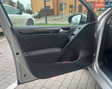 Серый Фольксваген Гольф, объемом двигателя 1.6 л и пробегом 267 тыс. км за 6650 $, фото 29 на Automoto.ua