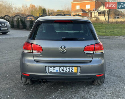 Сірий Фольксваген Гольф, об'ємом двигуна 1.39 л та пробігом 215 тис. км за 8700 $, фото 3 на Automoto.ua