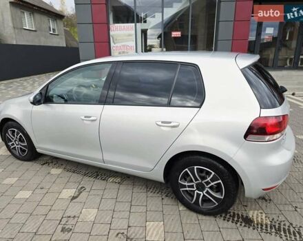 Серый Фольксваген Гольф, объемом двигателя 1.6 л и пробегом 299 тыс. км за 6500 $, фото 4 на Automoto.ua