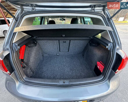 Сірий Фольксваген Гольф, об'ємом двигуна 1.39 л та пробігом 215 тис. км за 8700 $, фото 31 на Automoto.ua