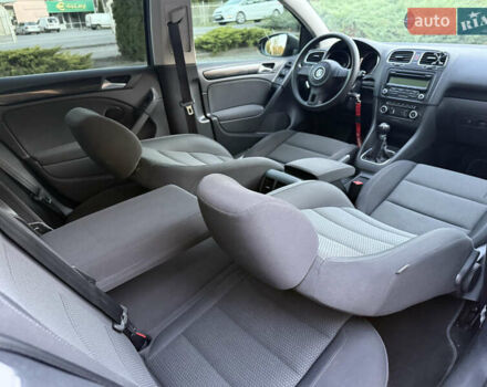 Серый Фольксваген Гольф, объемом двигателя 1.6 л и пробегом 155 тыс. км за 8450 $, фото 55 на Automoto.ua