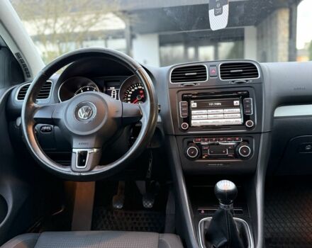 Сірий Фольксваген Гольф, об'ємом двигуна 1.4 л та пробігом 186 тис. км за 7999 $, фото 13 на Automoto.ua