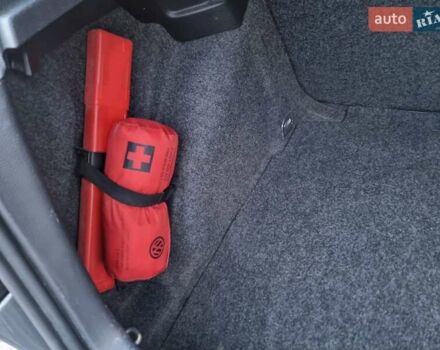 Сірий Фольксваген Гольф, об'ємом двигуна 1.39 л та пробігом 230 тис. км за 8450 $, фото 23 на Automoto.ua