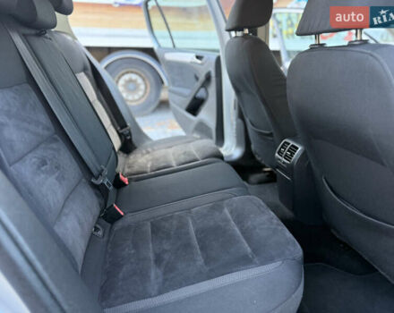 Серый Фольксваген Гольф, объемом двигателя 1.4 л и пробегом 167 тыс. км за 8500 $, фото 61 на Automoto.ua