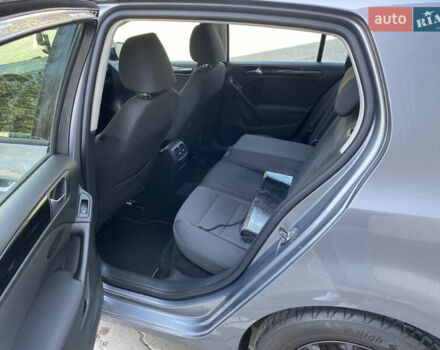 Серый Фольксваген Гольф, объемом двигателя 1.39 л и пробегом 300 тыс. км за 6700 $, фото 3 на Automoto.ua