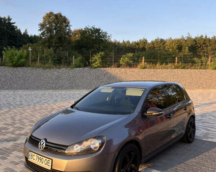 Серый Фольксваген Гольф, объемом двигателя 1.6 л и пробегом 250 тыс. км за 7800 $, фото 2 на Automoto.ua