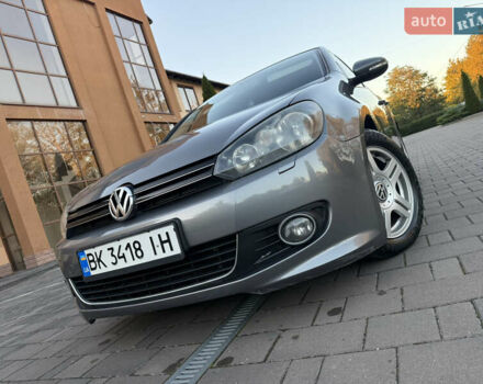 Серый Фольксваген Гольф, объемом двигателя 1.6 л и пробегом 155 тыс. км за 8450 $, фото 29 на Automoto.ua