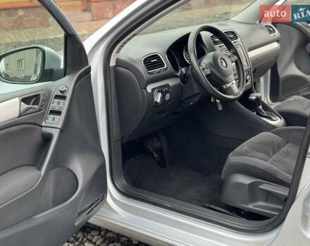 Серый Фольксваген Гольф, объемом двигателя 1.39 л и пробегом 170 тыс. км за 9150 $, фото 28 на Automoto.ua