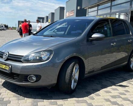 Серый Фольксваген Гольф, объемом двигателя 1.6 л и пробегом 240 тыс. км за 8600 $, фото 2 на Automoto.ua