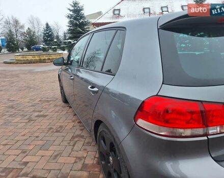 Серый Фольксваген Гольф, объемом двигателя 1.6 л и пробегом 223 тыс. км за 7650 $, фото 16 на Automoto.ua