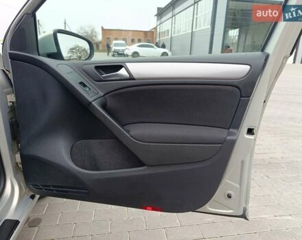 Серый Фольксваген Гольф, объемом двигателя 1.39 л и пробегом 211 тыс. км за 6999 $, фото 30 на Automoto.ua