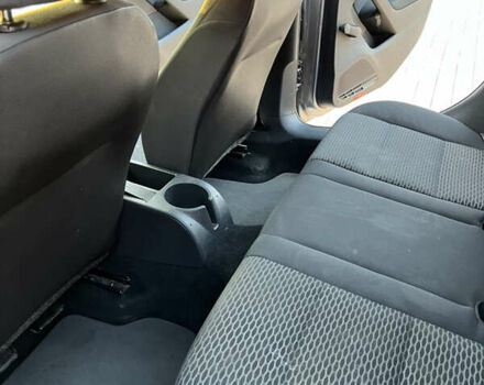 Серый Фольксваген Гольф, объемом двигателя 1.6 л и пробегом 250 тыс. км за 7800 $, фото 19 на Automoto.ua