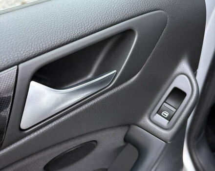 Серый Фольксваген Гольф, объемом двигателя 1.4 л и пробегом 179 тыс. км за 7200 $, фото 24 на Automoto.ua