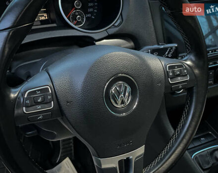 Серый Фольксваген Гольф, объемом двигателя 1.2 л и пробегом 235 тыс. км за 9200 $, фото 44 на Automoto.ua