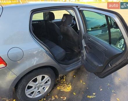 Фольксваген Гольф 2011 в Краматорске на Automoto.ua Серый Фольксваген Гольф, объемом двигателя 1.2 л и пробегом 250 тыс. км за 7000 $, фото 6 на Automoto.ua