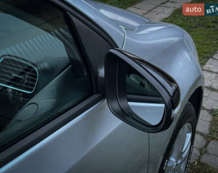 Серый Фольксваген Гольф, объемом двигателя 1.2 л и пробегом 235 тыс. км за 9200 $, фото 23 на Automoto.ua