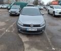 Серый Фольксваген Гольф, объемом двигателя 1.2 л и пробегом 214 тыс. км за 7800 $, фото 5 на Automoto.ua