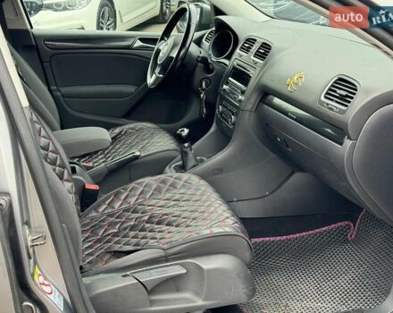 Сірий Фольксваген Гольф, об'ємом двигуна 1.6 л та пробігом 250 тис. км за 8690 $, фото 26 на Automoto.ua