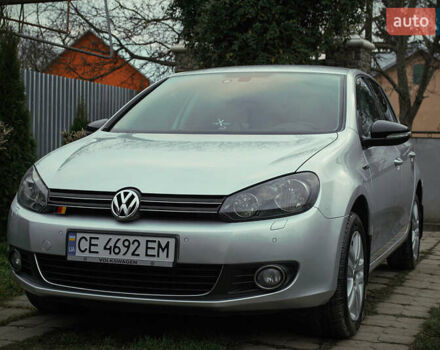 Серый Фольксваген Гольф, объемом двигателя 1.2 л и пробегом 235 тыс. км за 9200 $, фото 2 на Automoto.ua