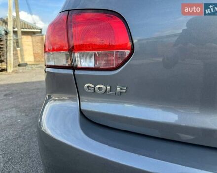 Серый Фольксваген Гольф, объемом двигателя 1.39 л и пробегом 248 тыс. км за 8200 $, фото 16 на Automoto.ua