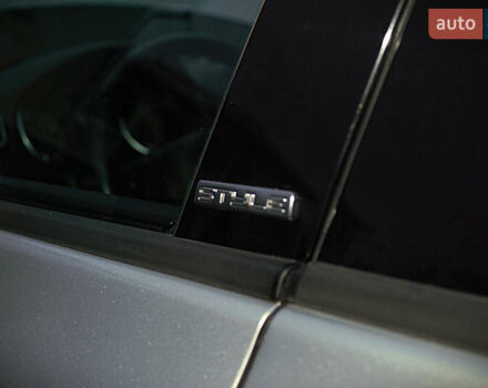 Серый Фольксваген Гольф, объемом двигателя 1.2 л и пробегом 235 тыс. км за 9200 $, фото 9 на Automoto.ua