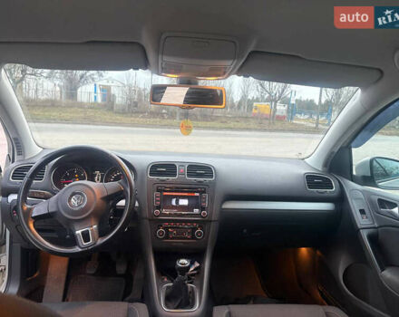 Серый Фольксваген Гольф, объемом двигателя 1.97 л и пробегом 190 тыс. км за 9000 $, фото 5 на Automoto.ua
