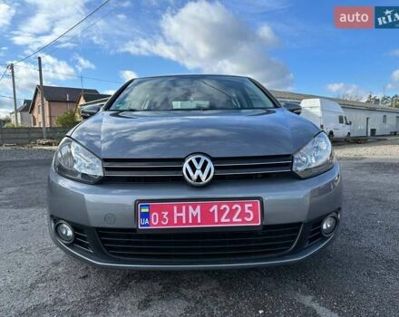 Серый Фольксваген Гольф, объемом двигателя 1.39 л и пробегом 248 тыс. км за 8200 $, фото 29 на Automoto.ua