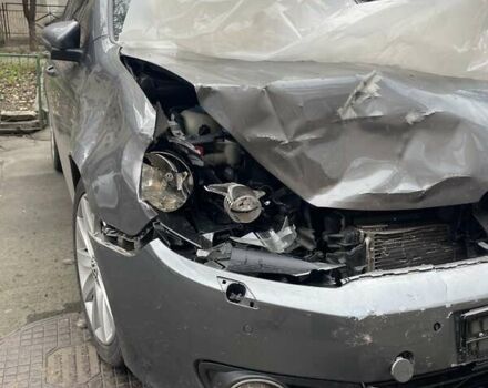 Серый Фольксваген Гольф, объемом двигателя 2 л и пробегом 204 тыс. км за 5300 $, фото 2 на Automoto.ua