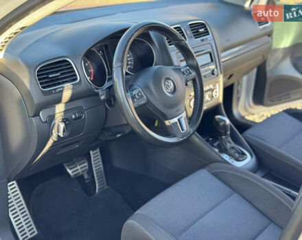 Серый Фольксваген Гольф, объемом двигателя 1.39 л и пробегом 200 тыс. км за 9200 $, фото 23 на Automoto.ua