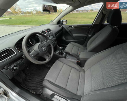 Серый Фольксваген Гольф, объемом двигателя 2 л и пробегом 257 тыс. км за 8350 $, фото 49 на Automoto.ua