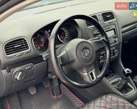 Сірий Фольксваген Гольф, об'ємом двигуна 1.6 л та пробігом 250 тис. км за 8690 $, фото 14 на Automoto.ua
