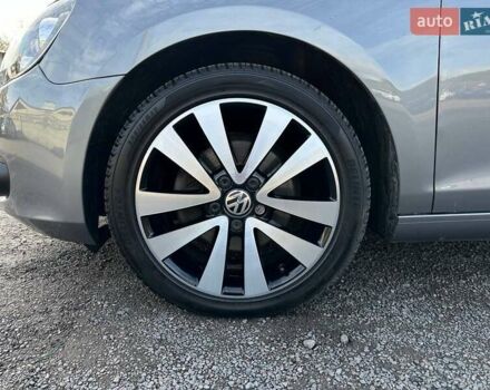 Серый Фольксваген Гольф, объемом двигателя 1.39 л и пробегом 248 тыс. км за 8200 $, фото 22 на Automoto.ua