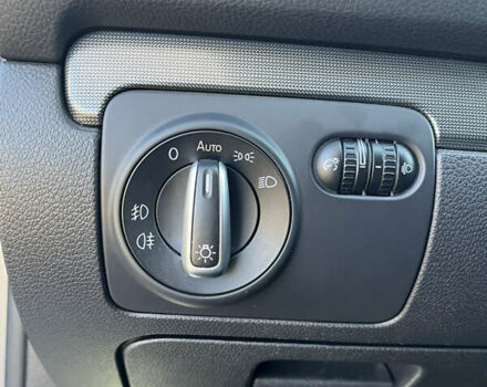 Сірий Фольксваген Гольф, об'ємом двигуна 1.6 л та пробігом 228 тис. км за 9700 $, фото 21 на Automoto.ua