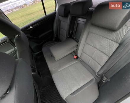 Серый Фольксваген Гольф, объемом двигателя 2 л и пробегом 257 тыс. км за 8350 $, фото 60 на Automoto.ua