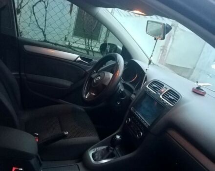 Сірий Фольксваген Гольф, об'ємом двигуна 1.4 л та пробігом 195 тис. км за 9000 $, фото 2 на Automoto.ua