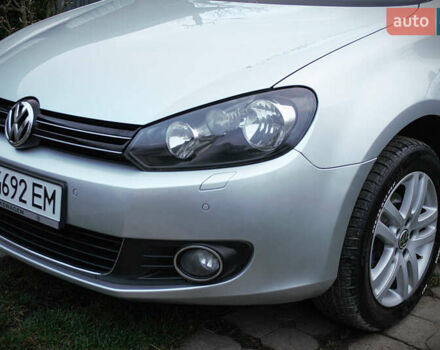 Серый Фольксваген Гольф, объемом двигателя 1.2 л и пробегом 235 тыс. км за 9200 $, фото 3 на Automoto.ua
