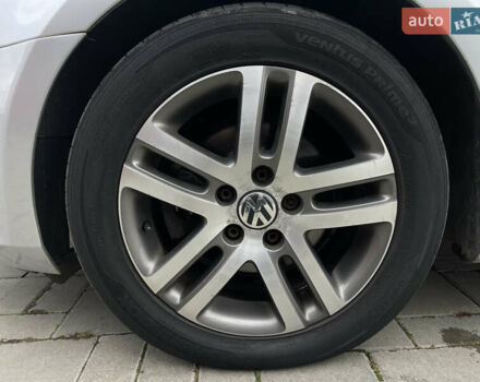 Серый Фольксваген Гольф, объемом двигателя 2 л и пробегом 257 тыс. км за 8350 $, фото 113 на Automoto.ua