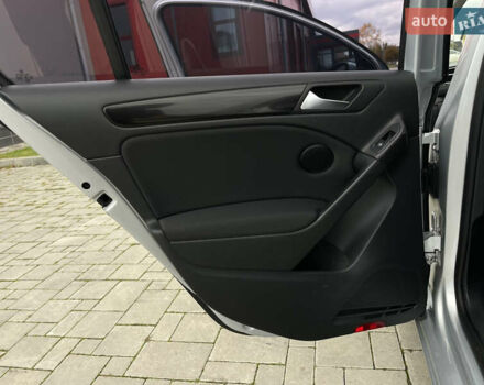 Серый Фольксваген Гольф, объемом двигателя 2 л и пробегом 257 тыс. км за 8350 $, фото 63 на Automoto.ua